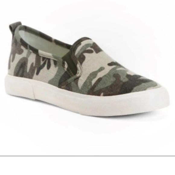 Tommy Bahama Camo Camoflage Slip On Sneakers - Picture 1 of 14